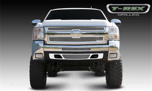 T-Rex® 54112 Upper Class Series Mesh Grille Polished Chevrolet Silverado 2500 HD