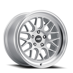 DOORBUSTER PRICING! - Esr Cr1 Wheel 19x11 5x115 Hyper Silver w/ Machined Lip 15mm - FREE T-SHIRT INCLUDED! | 91151415 CR01HS-ML 5X115