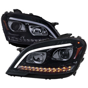 Spec-D Smoked Halo Projector Headlights w/ LED Turn Signal & Black Housing | SPE 2LHP-BW16409G-TM