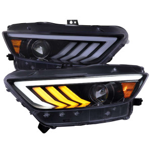 Spec-D Smoked Projector Headlights w/ Sequential Turn Signal & Black Housing | SPE 2LHP-MST15G-SQ-TM