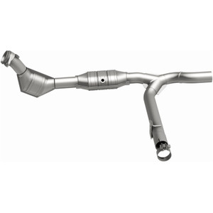 Magnaflow Performance Exhaust Magnaflow California Direct-Fit Catalytic Converter | FBHB 447138