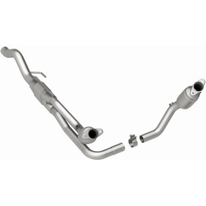 Magnaflow Performance Exhaust Magnaflow California Direct-Fit Catalytic Converter | FBHB 447244