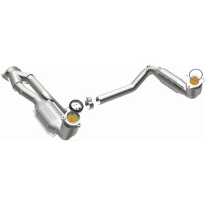 Magnaflow Performance Exhaust Magnaflow California Direct-Fit Catalytic Converter | FBHB 447284