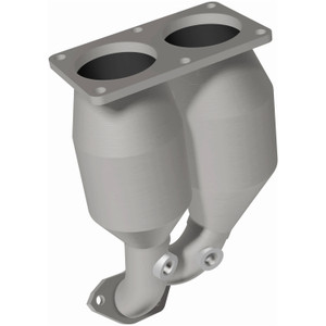 Magnaflow Performance Exhaust Magnaflow OEM Grade Direct-Fit Catalytic Converter | FBHB 49103