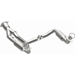Magnaflow Performance Exhaust Magnaflow California Direct-Fit Catalytic Converter | FBHB 5451650