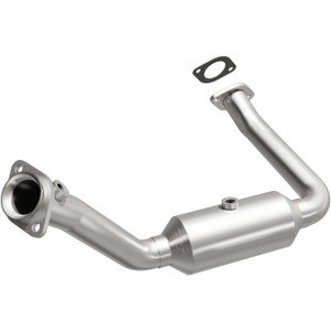 Magnaflow Performance Exhaust Magnaflow California Direct-Fit Catalytic Converter | FBHB 5551675