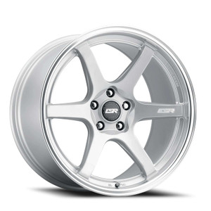 Esr Apx6 Wheels Rims 18x8.5 5x120 Hyper Silver W/ Machined Lip 30mm | 88552030 APX6HS-ML