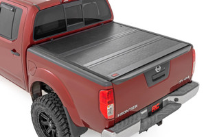 Rough Country Hard Low Profile Bed Cover - 5' Bed - Cargo Mgmt - Nissan Frontier (05-21) | DHTP 47520501B