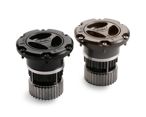 Warn 3 Piece Design; 35 Spline; 6 Bolt Count; Black Finish; IP68 Sealed; Chrome Molly Gears; Short Throw Engagement; Stainless Steel Hardware; Set Of 2 | BCSQ 95060