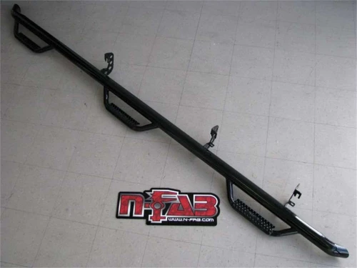 N-Fab® F17105CC-6-TX Wheel To Wheel Nerf Step Bar w/Bed Access Black For F-350