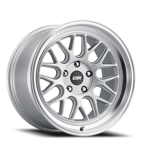 DOORBUSTER PRICING! - Esr Cr1 Wheel 18x10.5 5x114.3 Hyper Silver w/ Machined Lip 22mm | 80552022 CR01HS-ML 5X114
