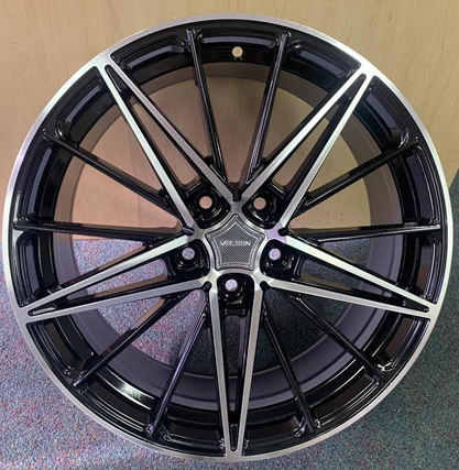 Velsen 608 Wheels Rims 18x8 5x114.3 Black Machined 38mm | WVSW608S17O23P010F004C13