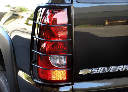 Steelcraft Automotive Taillight Guards | FDMV 30210