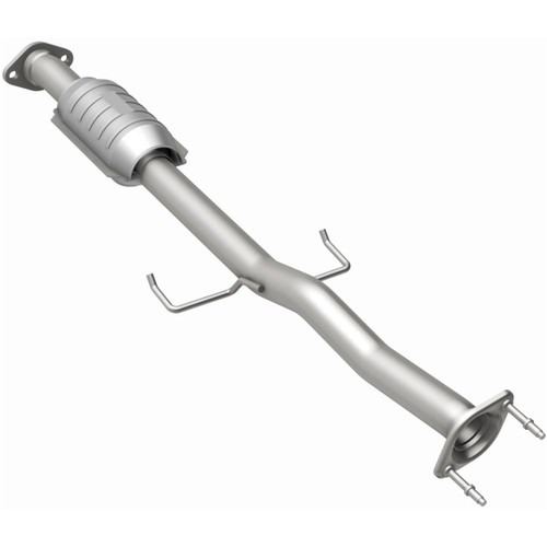 Magnaflow Performance Exhaust Magnaflow OEM Grade Direct-Fit Catalytic Converter | FBHB 51737