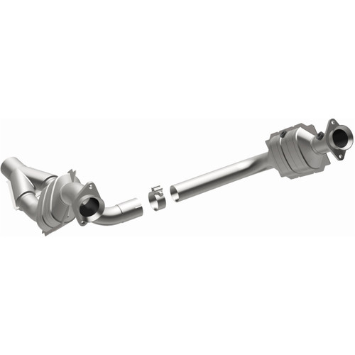 Magnaflow Performance Exhaust Magnaflow California Direct-Fit Catalytic Converter | FBHB 5551664