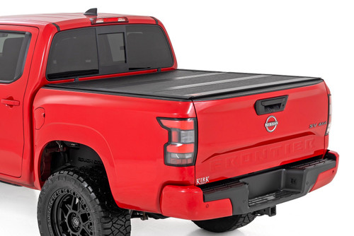Rough Country Hard Low Profile Bed Cover -  5' Bed -  w/Cargo Mgmt -  Nissan Frontier (22-24) | DHTP 47520551B