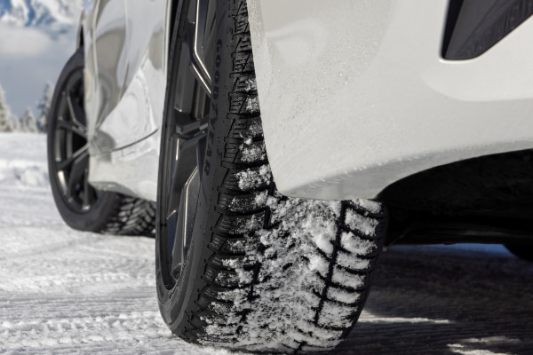 Winter Tire in Snow