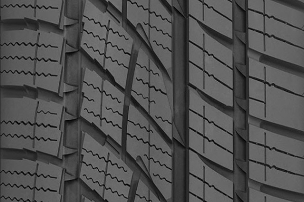 Toyo Celsius 2 tread closeup