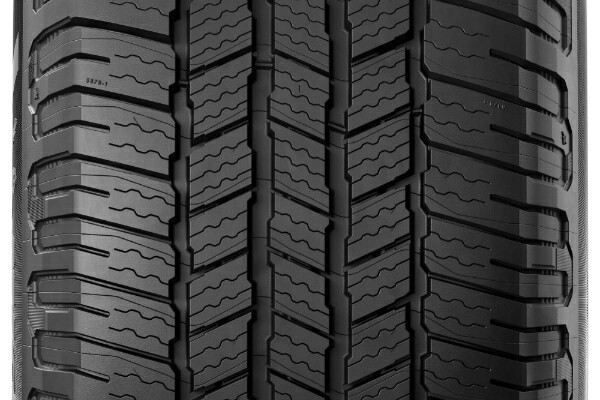 Michelin Defender LTX MS2 tread closeup