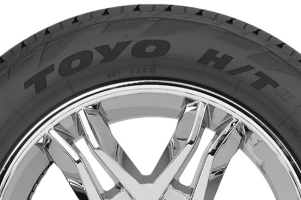 Toyo Open Country HT2 sidewall