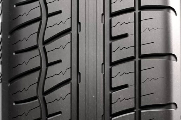 Uniroyal Power Paw AS tread closeup