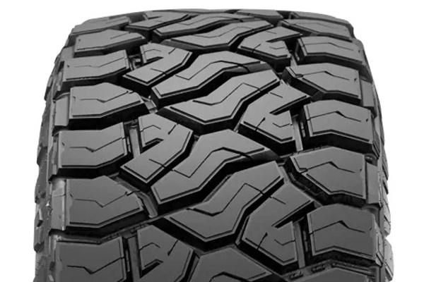 Venom Power Terra Hunter RT+ tread closeup