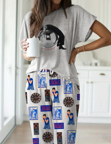 Kiss All The Time Disco Occasionally Casual Pajama Set For Women