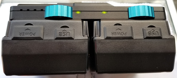 Dynacore D-TMS Tiny Hot Swap Plate for V-Mount Pocket-Sized Batteries