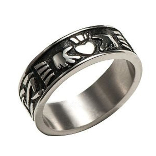 Claddagh ring - Wikipedia