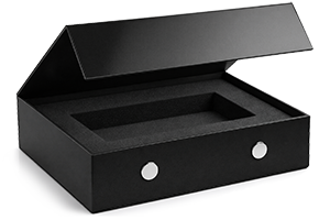 Exposed magnet box design