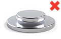 Two magnet discs with mismatched diameters