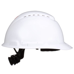 3M Fall Protection 3M Hard Hat H-701SFV-UV - SecureFit - Front Brim - 4-Point Ratchet Suspension - White - Vented