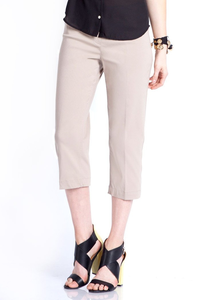 Slimsations, Women's Pull On Capri Pant in White