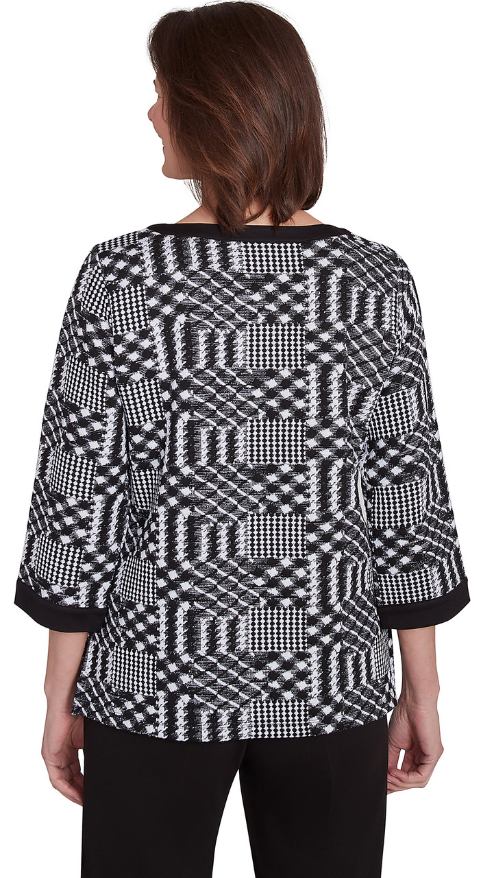 TOP *PETITE* BLACK JACQUARD HOUNDSTOOTH
