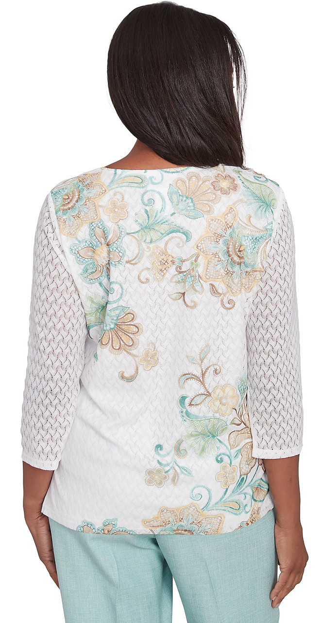 TOP *PETITE* NEUTRAL MULTI TEXTURE SCROLL