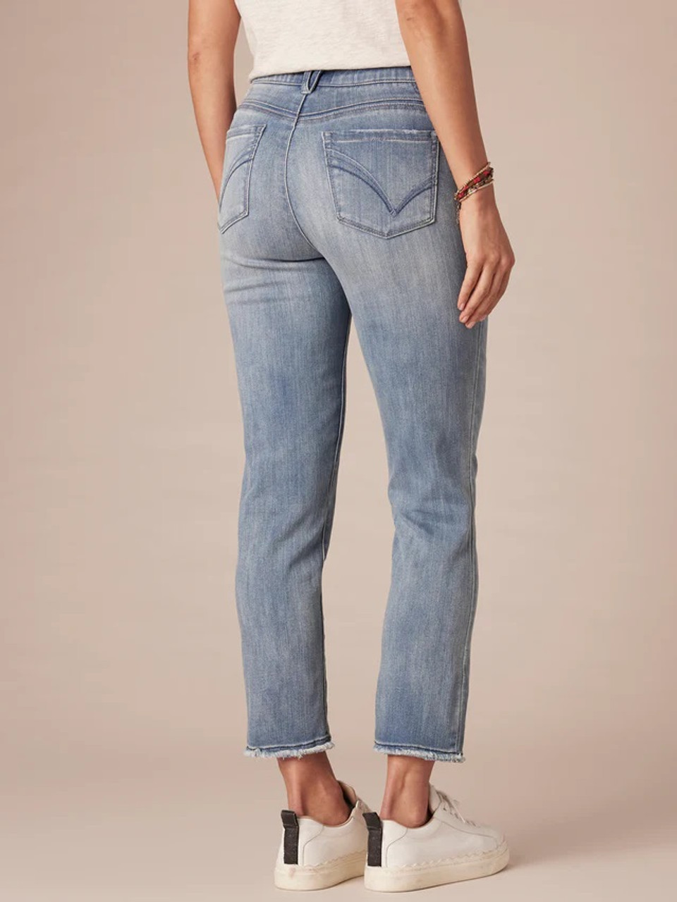 ABSLTN *PETITE* MID BLUE HR SLIM STRAIGHT