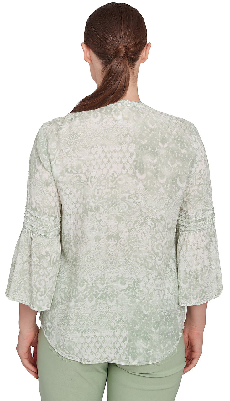 TOP *PETITE* PISTACHIO COMBO PRINT SILKY SLUB