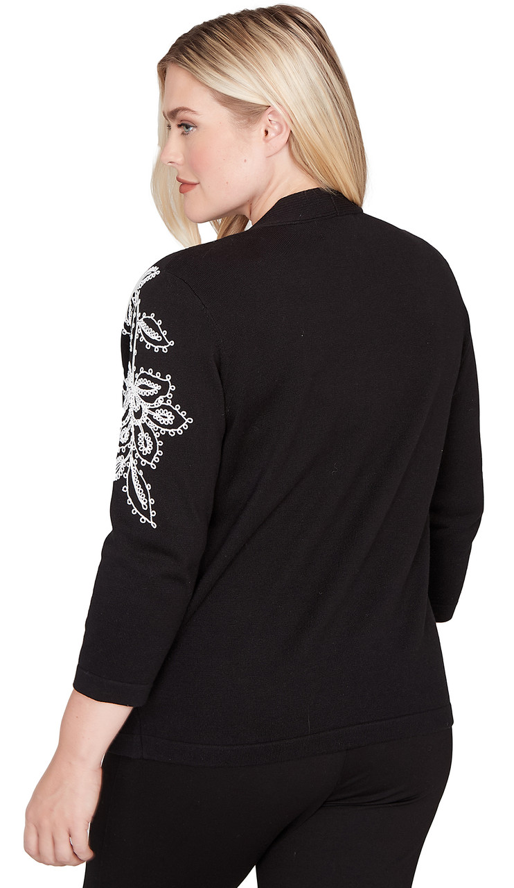 SWEATER *PLUS* BLACK FLRL STCH 2 IN 1