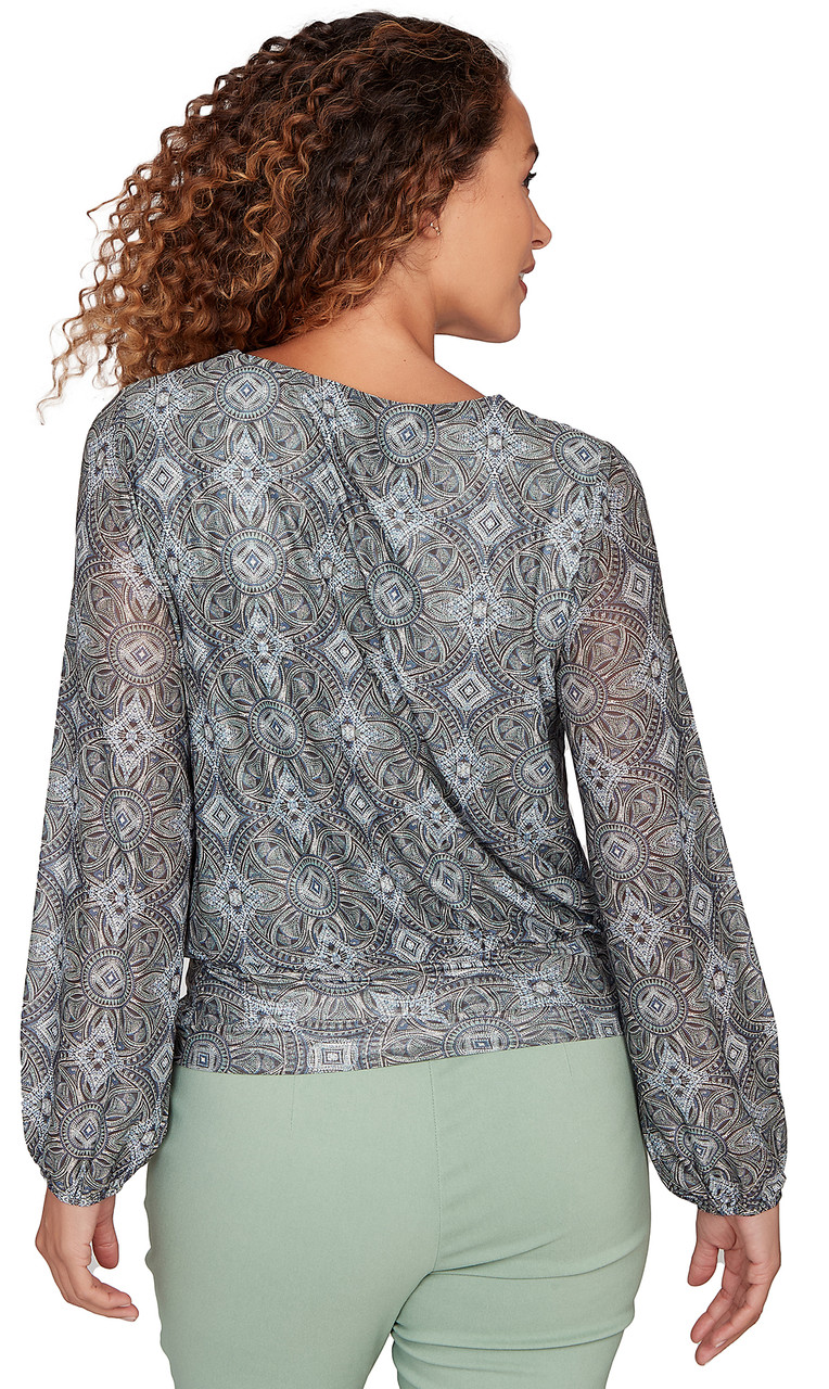 TOP *PETITE* BLACK MULTI L/S MOSAIC TILE