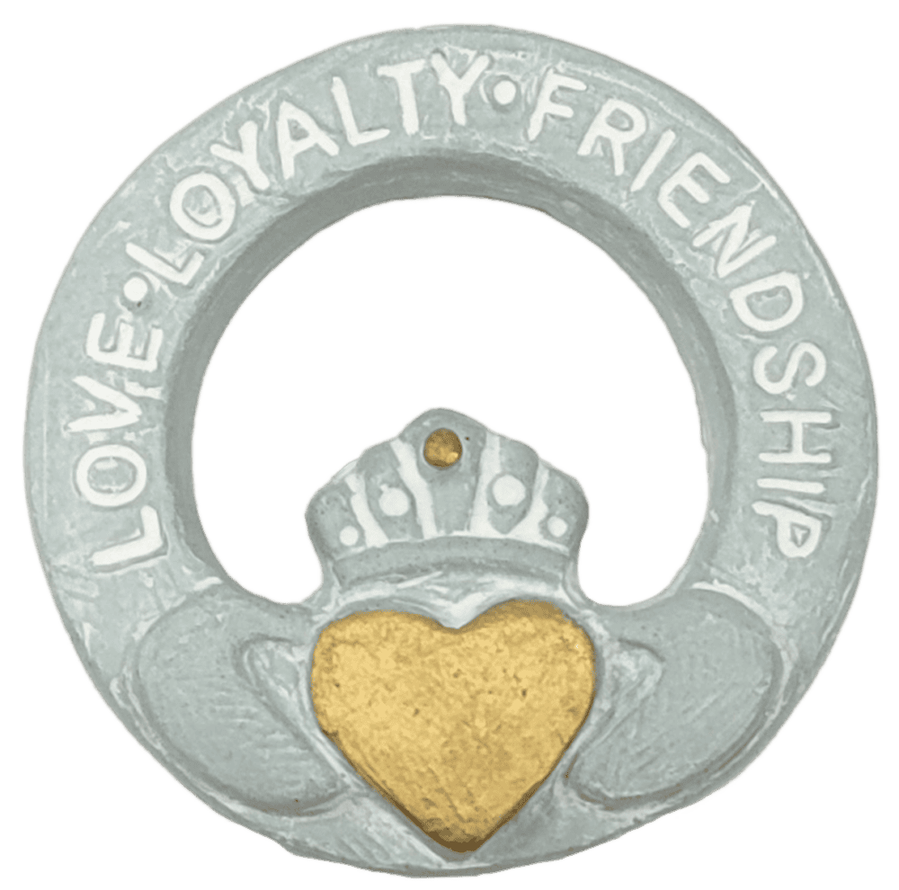 MC CLADDAGH SCULPTURE