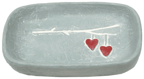 TRINKET TRAY W HEARTS