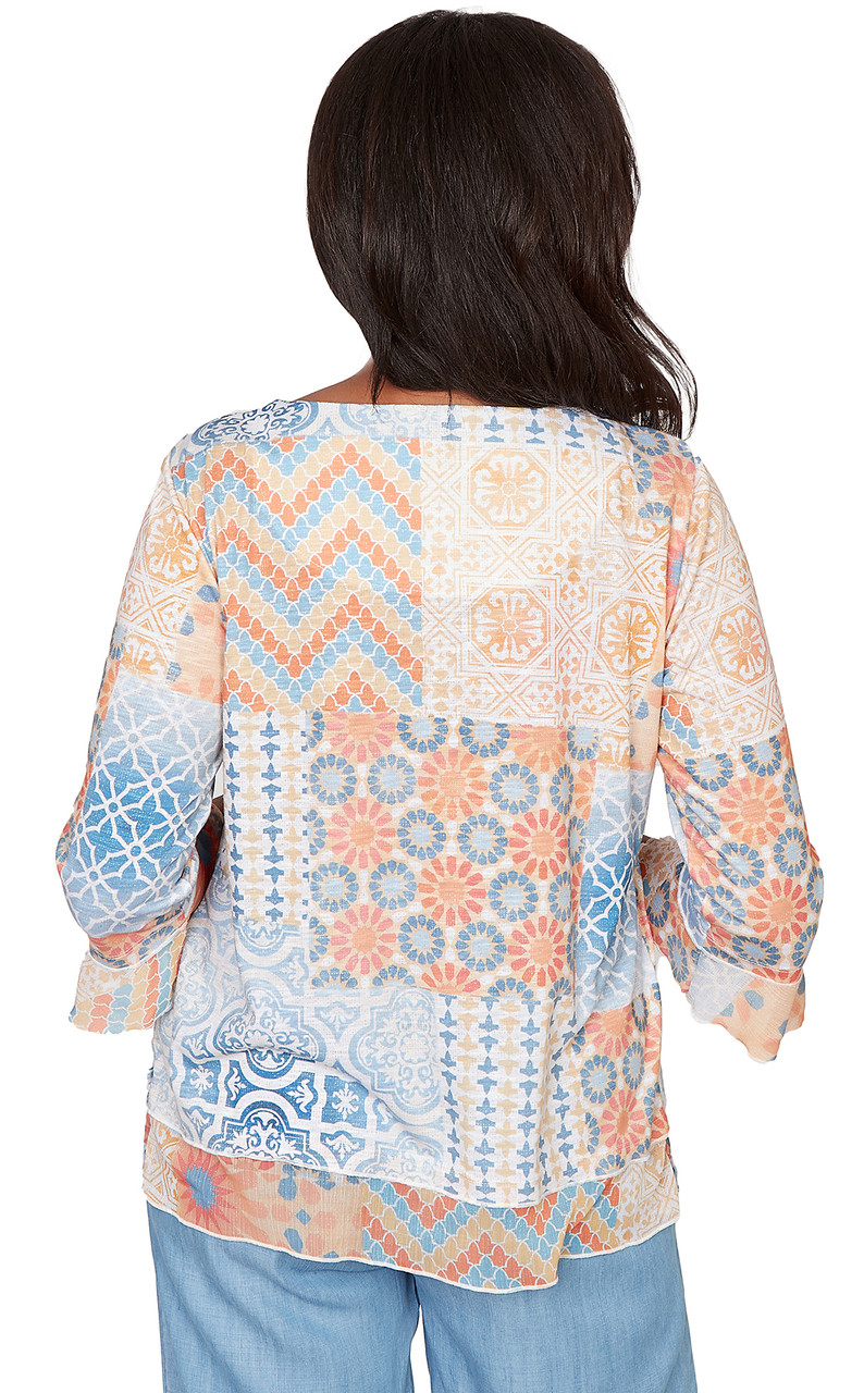 TOP *MISSY* BLUE MULTI MEDALLION PATCHWORK