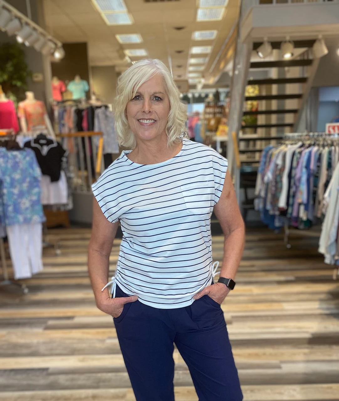 WHITE NAVY STRIPE