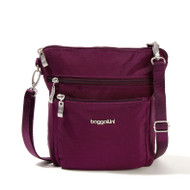 Baggalini at FourSeaosnsDirect.com