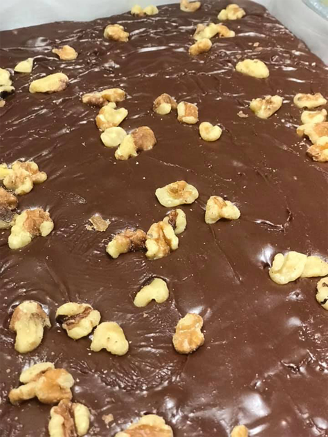 CHOCOLATE WALNUT FUDGE  - ONE POUND