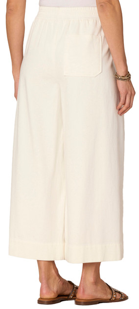 WHITE WHITE
