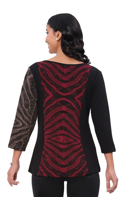 TOP *MISSY* GRAPHITE BURGANDY LETA BTN DTL 3/4 SLV TOP *MISSY* GRAPHITE BURGANDY LETA BTN DTL 3/4 SLV