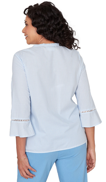 TOP *PLUS* BLUE EMBROIDERED STRIPE