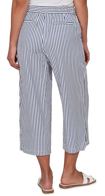 NAVY WHITE