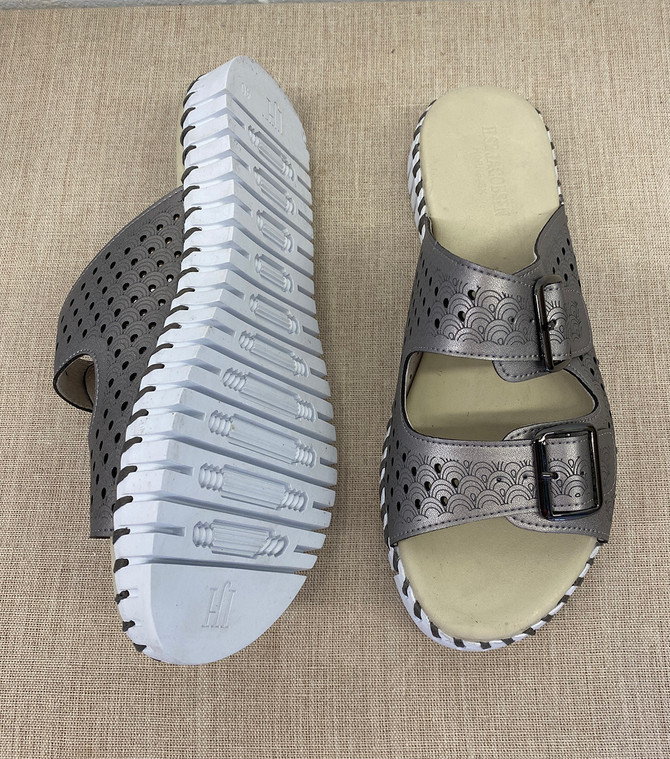 GUNMETAL
